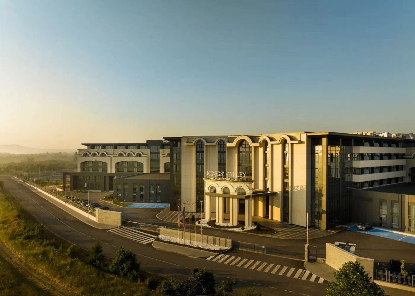 Kings Valley, Казанлък